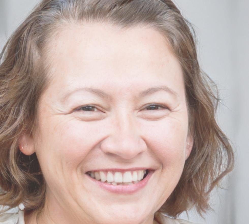 Instructora experta en inteligencia competitiva